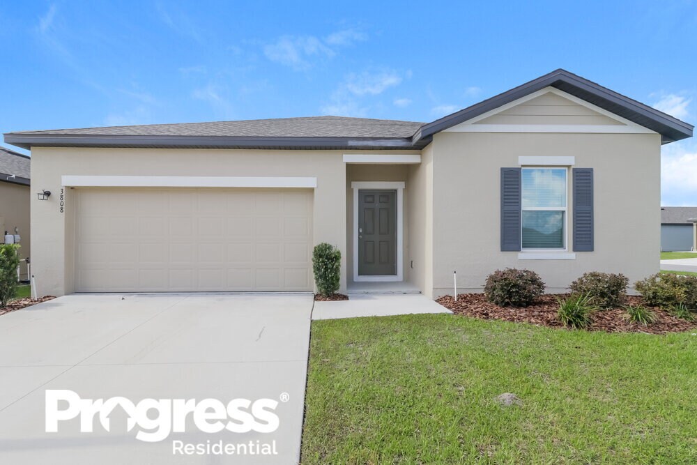 Primary Photo - 3808 Spruce Creek Dr