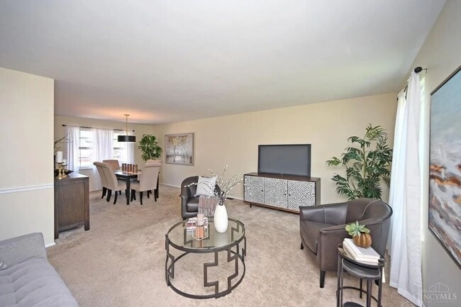Photo - 8608 Linderwood Ln House