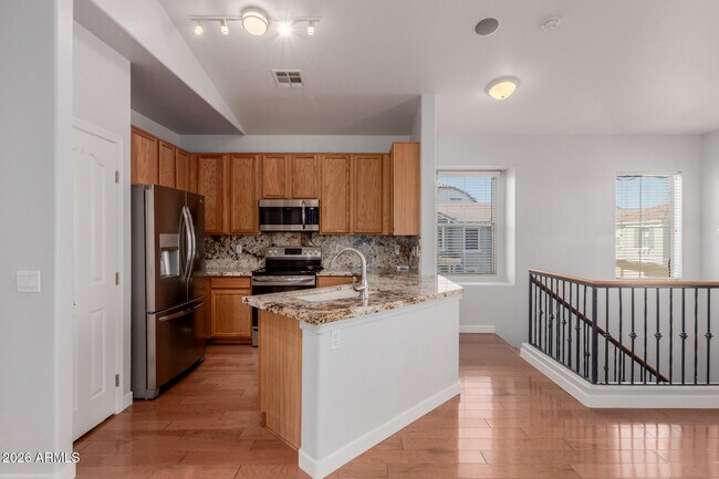 Foto del edificio - 144 W Campbell Ct