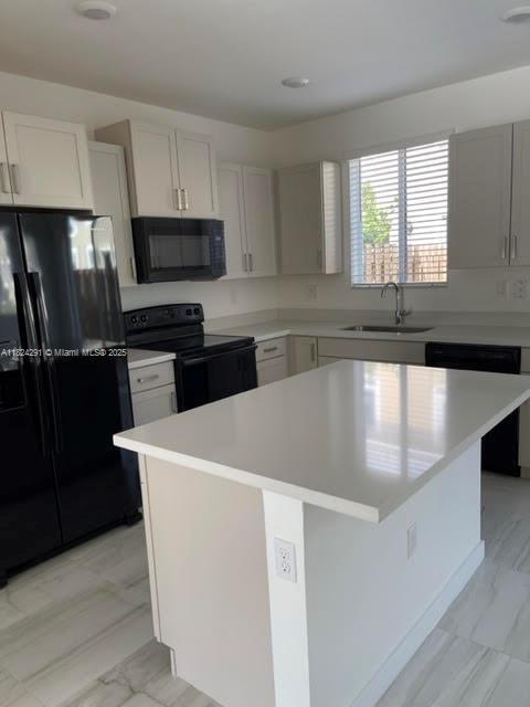 Foto del edificio - 2441 SE 11th St