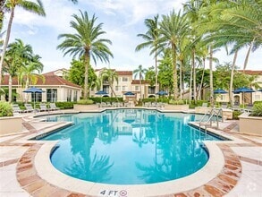 Building Photo - Miramar Lakes