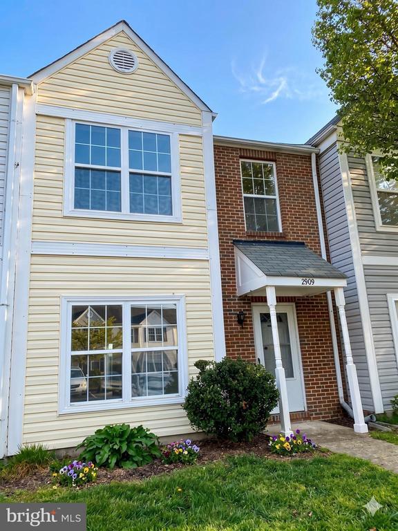 Building Photo - 2909 Broyhill Ct