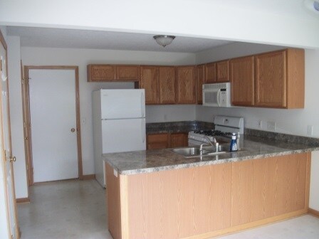 Foto del edificio - 927 Westland Dr