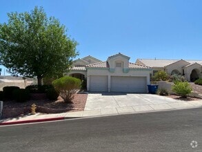 Building Photo - 1026 Majesty Ct
