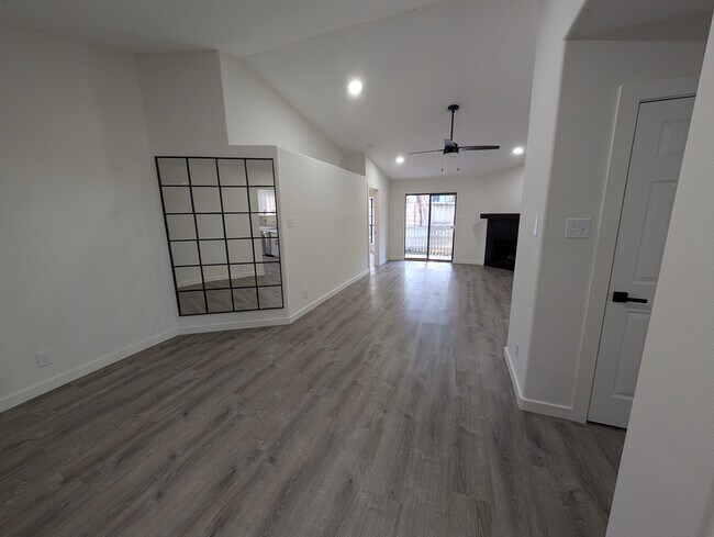 Foto del edificio - 1601 Faro Dr