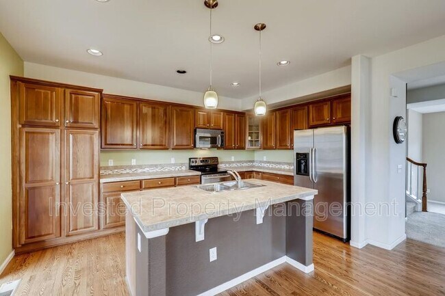 Building Photo - 9478 S Ridgeline Blvd
