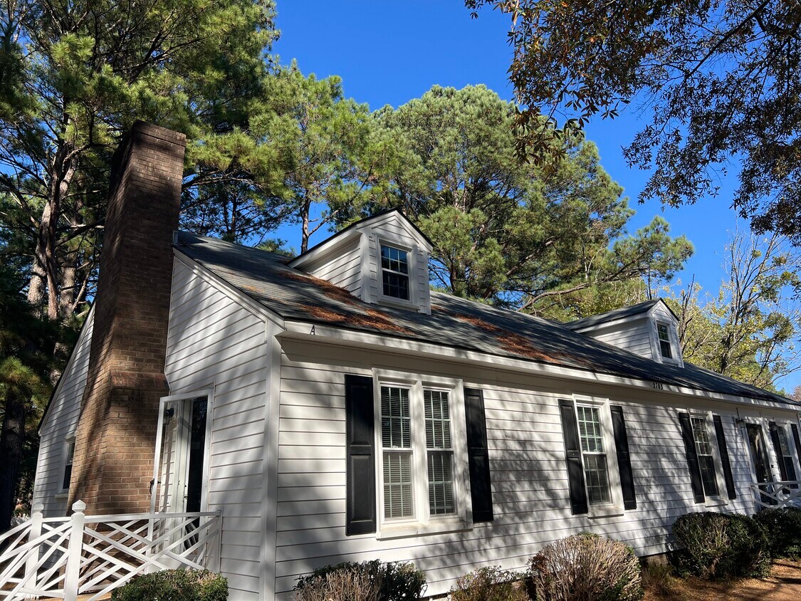 Foto principal - 2703 Byerly Dr N