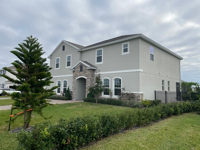 Building Photo - 17708 Sawgrass Run