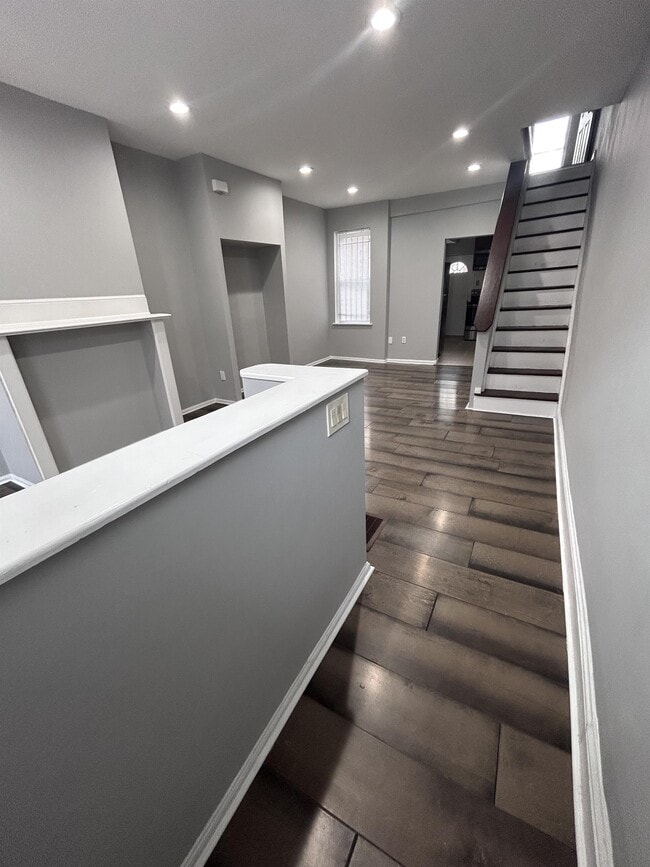 Building Photo - 2261 N Colorado St