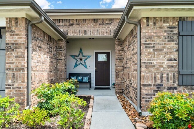 Foto del edificio - 21023 Creighton Wood Dr