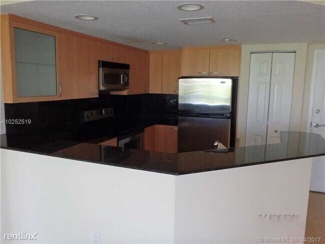Foto del edificio - 2 br, 2 bath Condo - 201 Golden Isles Dr