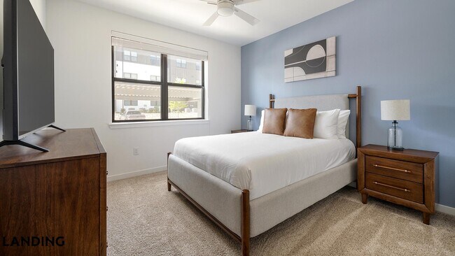 Foto del edificio - 7733 Burleson Rd