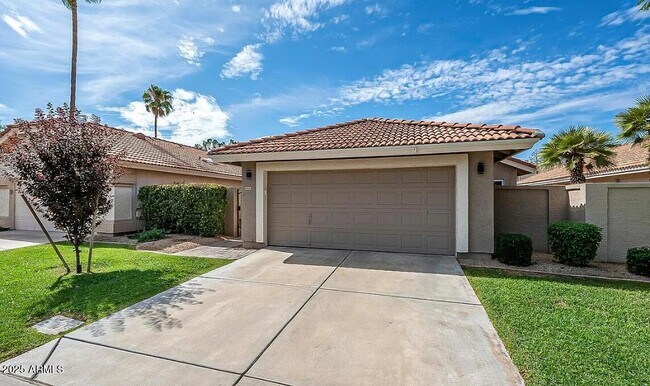 Foto del edificio - 8845 E Sunnyside Dr