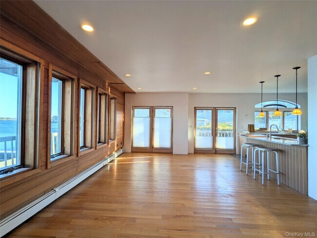 Foto del edificio - 528 Minnieford Ave