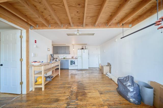 Foto del edificio - 1 bedroom in Brooklyn NY 11231