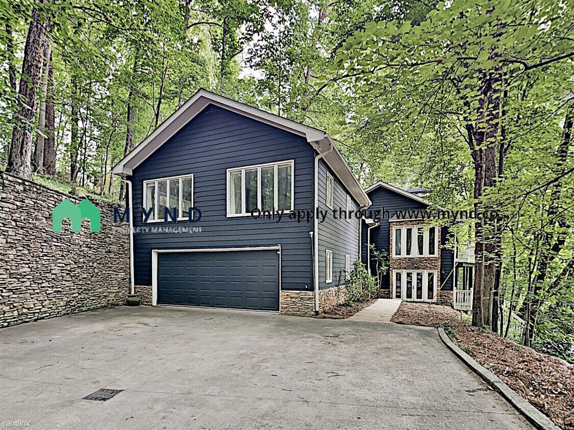 Primary Photo - 3 br, 2.5 bath House - 3390 Spalding Dr