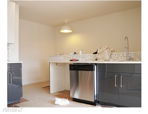Building Photo - 45 Rockaway Ave