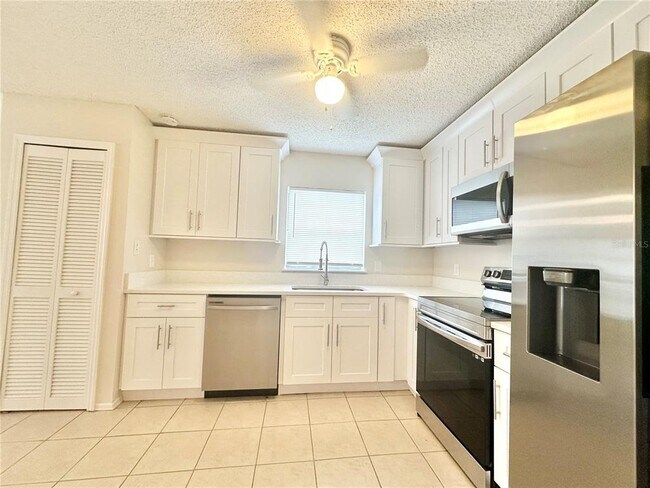 Building Photo - 1622 Cimarron Hills Dr