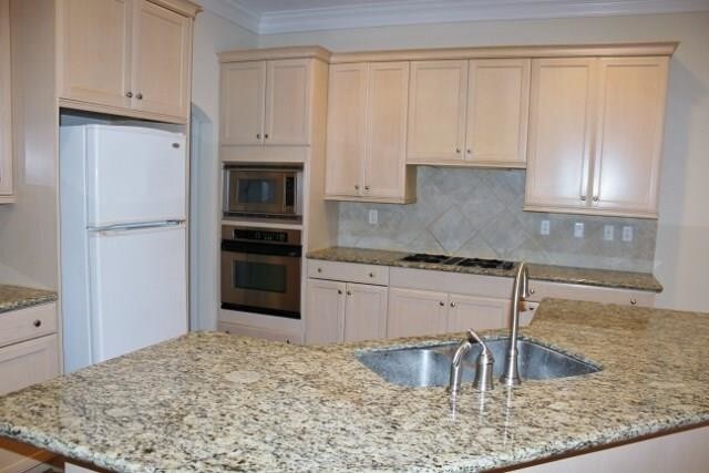 Building Photo - 1311 W Hunters Court Dr