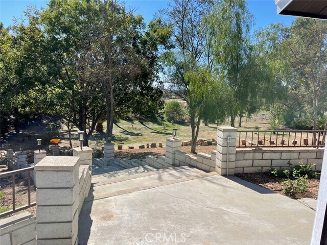 Building Photo - 36005 Glen Oaks Rd