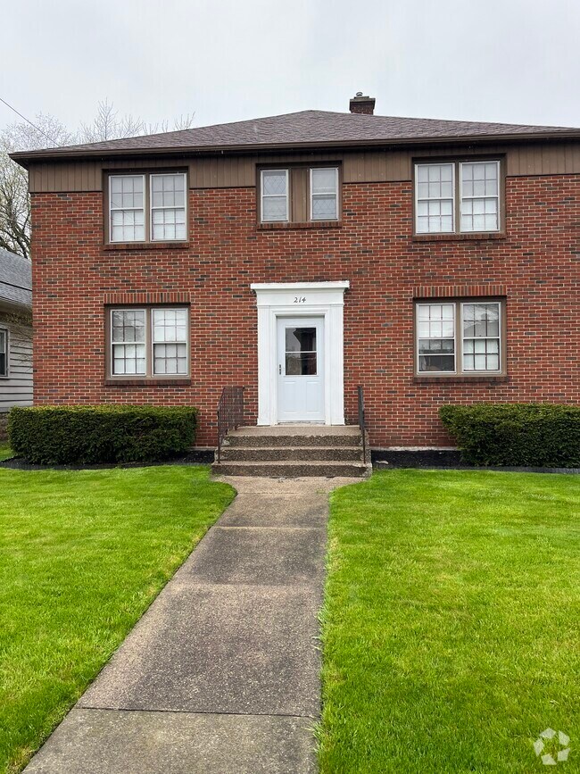 Deerhurst Park Student Apartments for Rent Buffalo, NY 2 Rentals