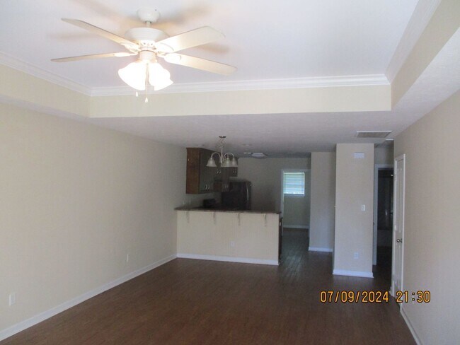 Foto del edificio - 101 Magnolia Ct