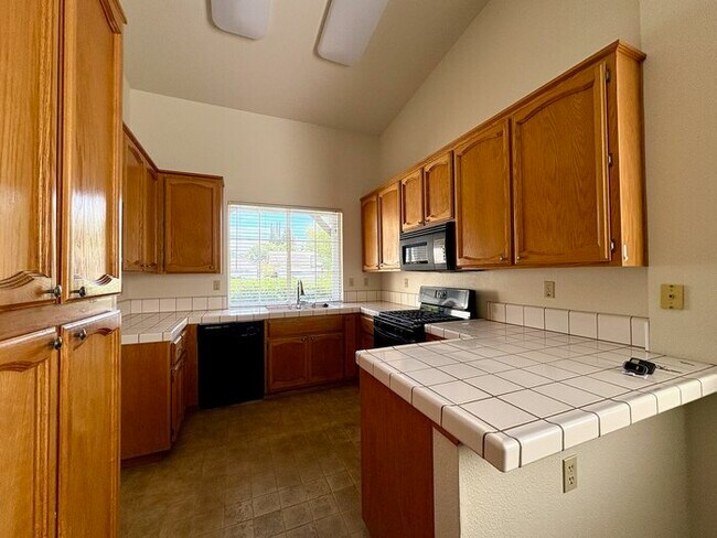 Foto del edificio - Great 3 Bedroom 2 Bathroom Home for Rent i...