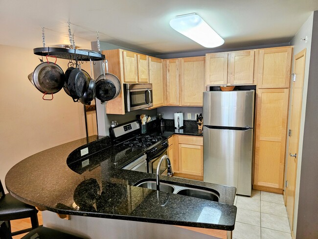 Kitchen - 333 W Mifflin St