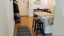 Photo - 25 W Broadway Apartment