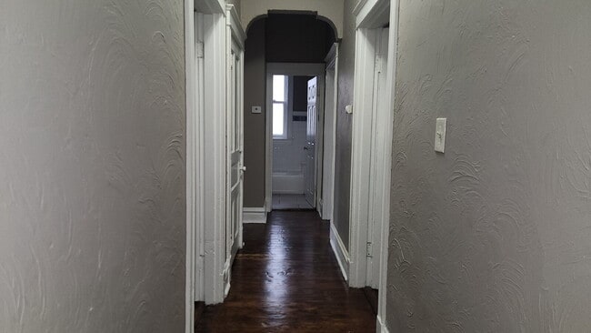 Building Photo - 3442 Virginia Ave