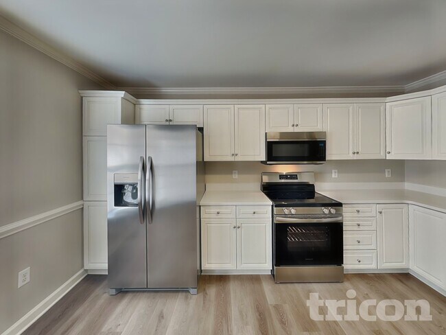 Foto del edificio - 1670 Red Bird Cir SE