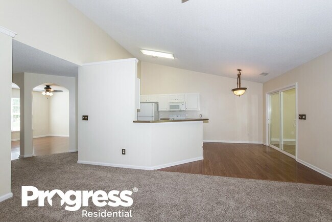 Building Photo - 8609 Branscomb Dr
