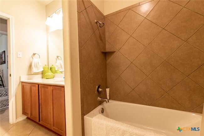 Foto del edificio - 4910 Ledgestone Trail
