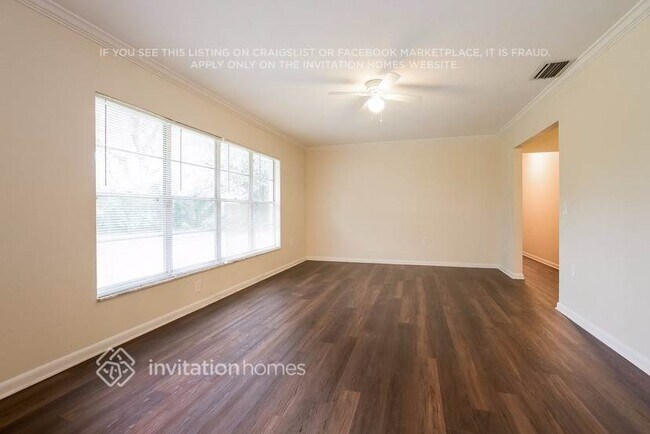 Foto del edificio - 2314 Medford Ln