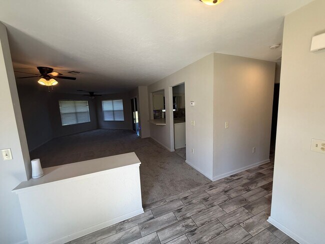 Foto del edificio - Classic Comfort in Rainbow Springs Country Club Estates