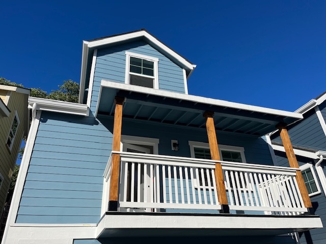 front - 5915 Gran Paseo Way