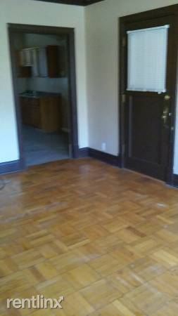 Primary Photo - 3543 Bingham Ave
