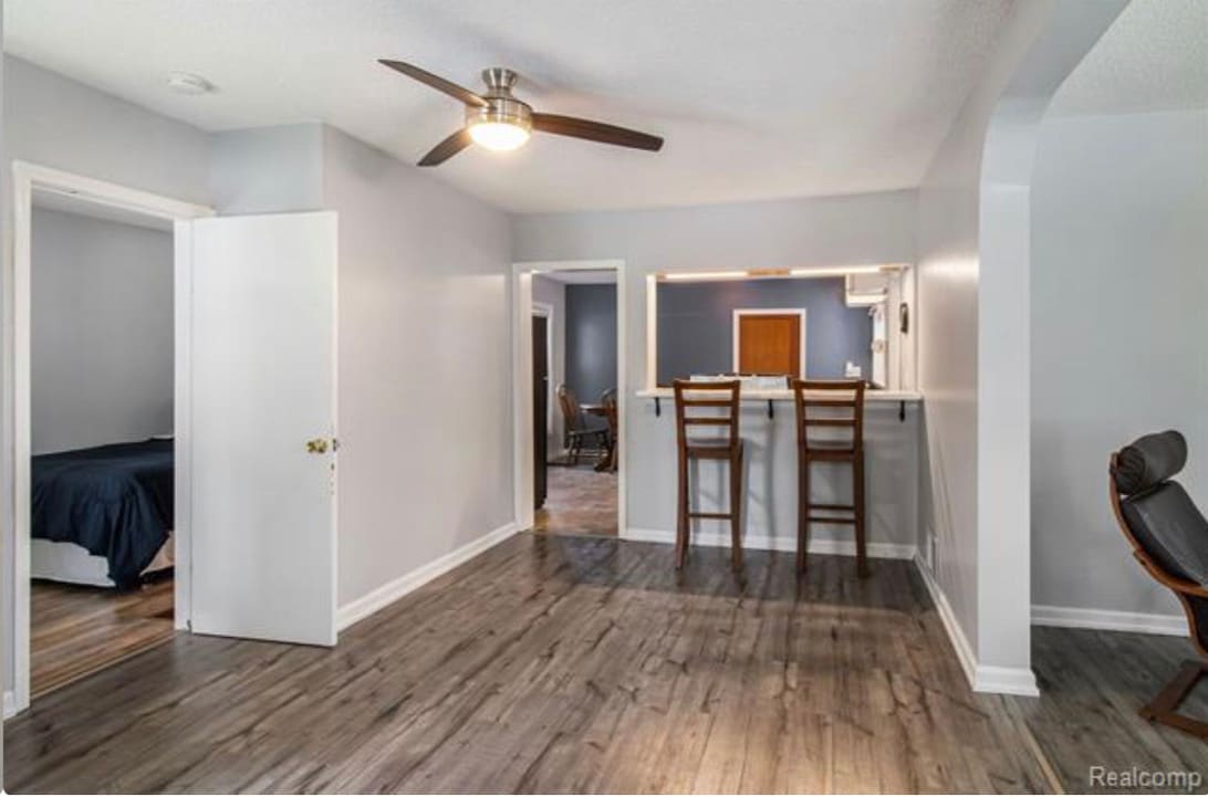 Foto principal - 388 Hillsdale St