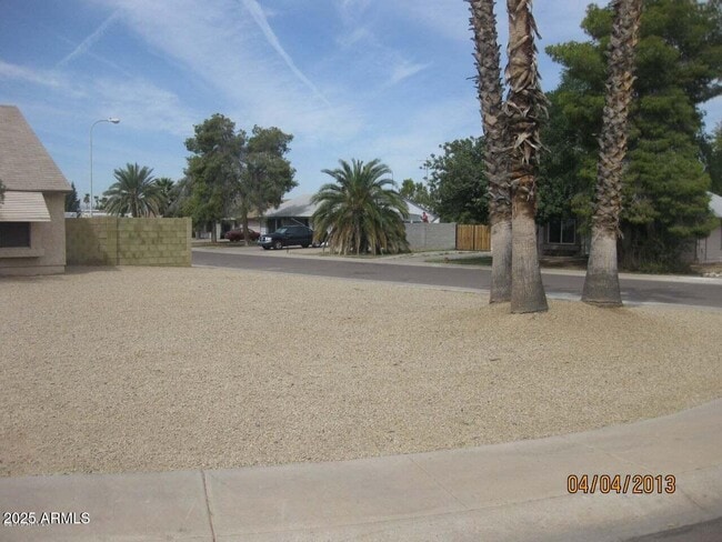 Foto del edificio - 10614 N 72nd Ave