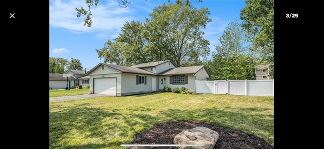 Foto del edificio - 6192 Jaycox Rd