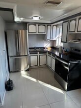 Building Photo - 9343 83rd Ln