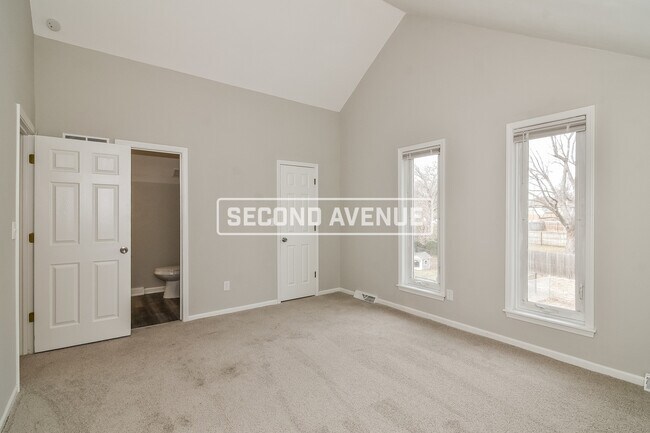 Foto del edificio - 1804 NE Gatewood DR