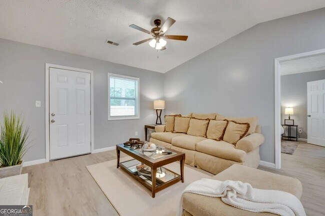 Foto del edificio - 5755 Williamsburg Trce