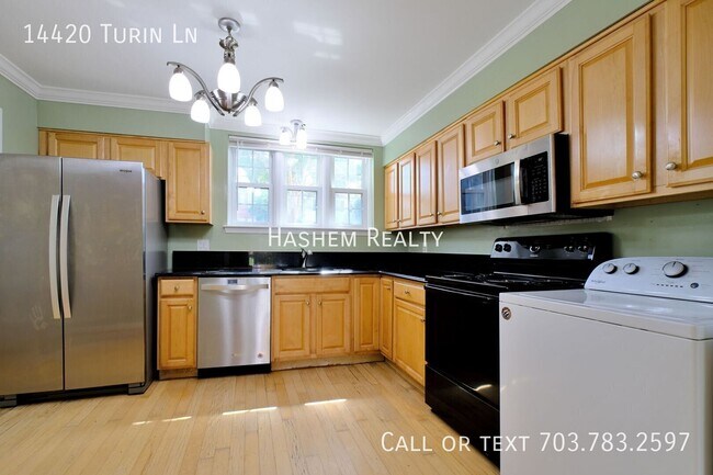 Building Photo - 14420 Turin Ln