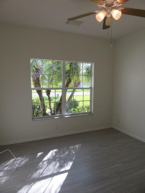 Building Photo - 258 Manatee Springs Way