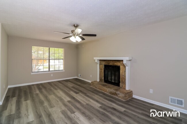 Foto del edificio - 5322 Walker Rd, Stone Mountain, GA 30088