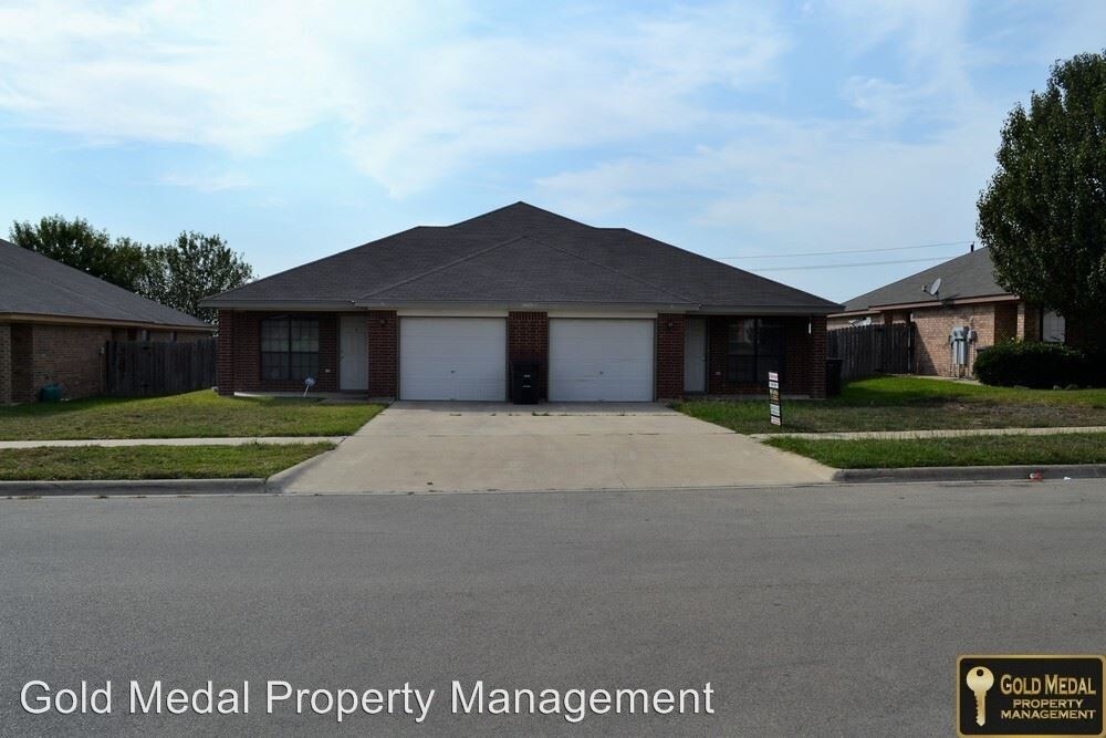 Foto principal - 3603 Dustin Ct