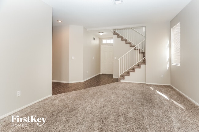 Building Photo - 8049 Rock Port Cir