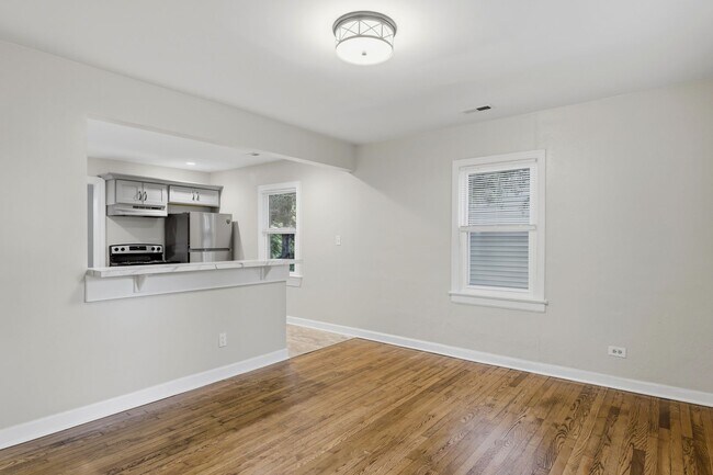 Foto del edificio - One Level Home Near University of Lynchburg