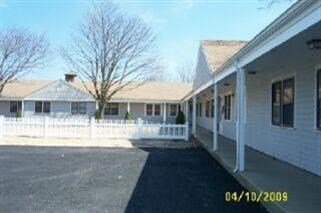 Building Photo - 175 Teaticket Hwy